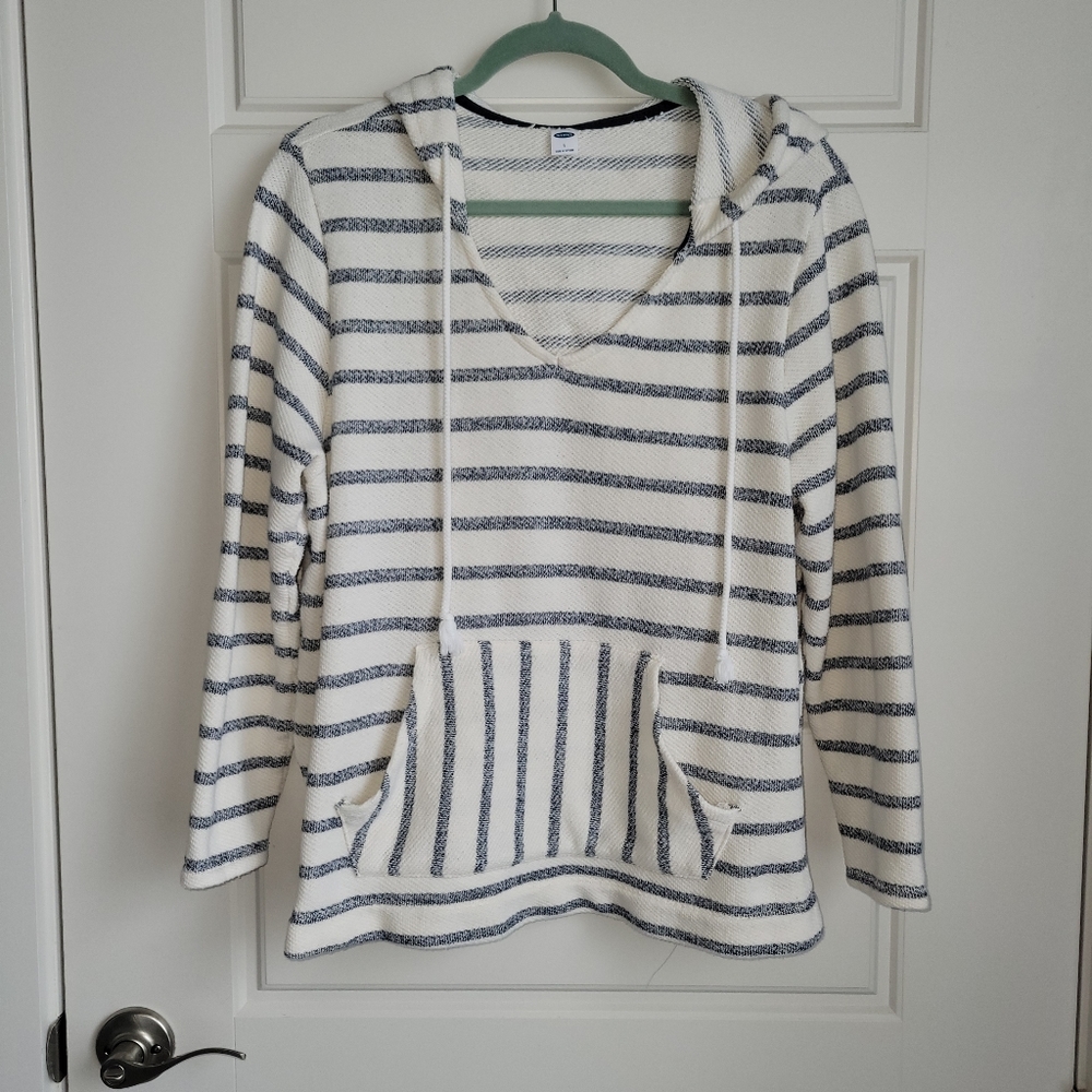 Old Navy Coastal, Beachy Striped Hooded Sweat shirt!  EUC L
